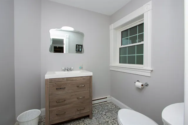 $750,000 | 1394 Main Street, St. Johnsbury, VT 05819