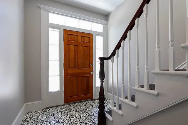 $750,000 | 1394 Main Street, St. Johnsbury, VT 05819