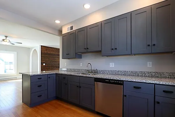 $750,000 | 1394 Main Street, St. Johnsbury, VT 05819