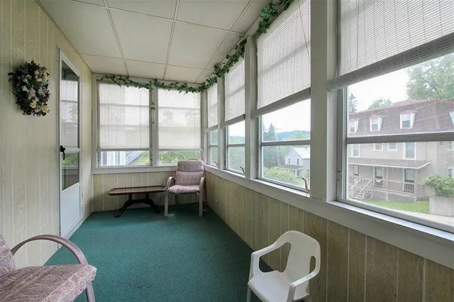 $750,000 | 1394 Main Street, St. Johnsbury, VT 05819