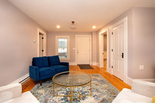 $750,000 | 1394 Main Street, St. Johnsbury, VT 05819