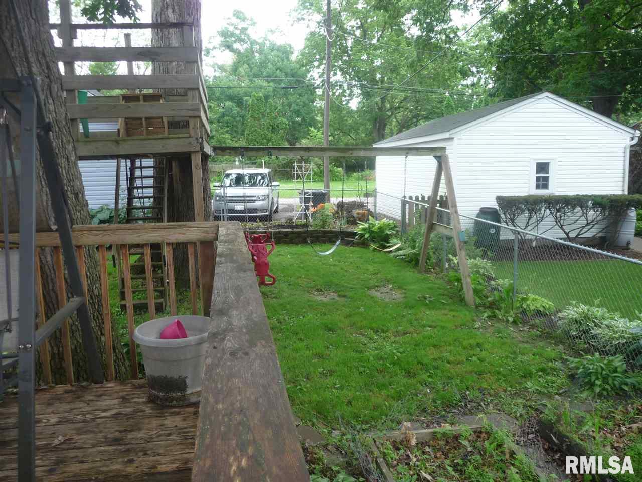 2225 26th Street Rock Island, IL 61201 - Photo 5 of 21