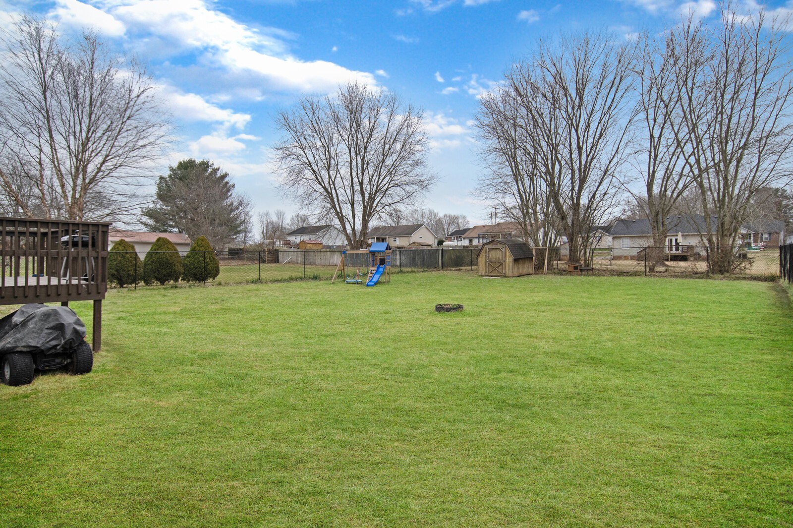 115 Poplar Street Portland, TN 37148 - Photo 17 of 17 a view of a park with large trees
