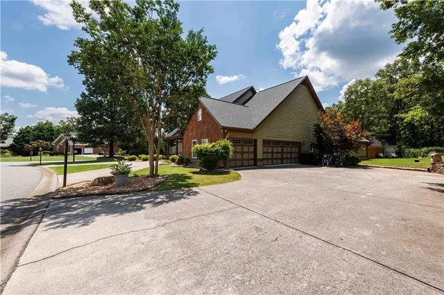 $544,500 | 42 Rocky Mountain Pass, Adairsville, GA 30103