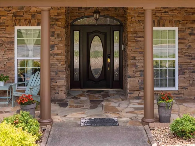 $544,500 | 42 Rocky Mountain Pass, Adairsville, GA 30103