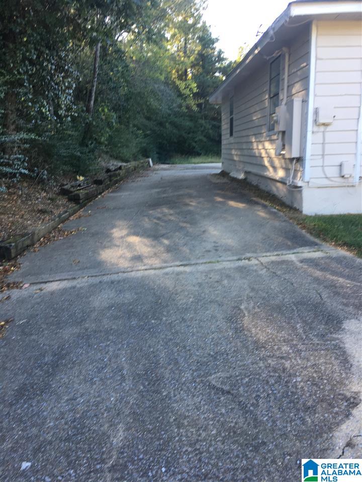 828 Pineview Road Birmingham, AL 35210 - Photo 6 of 7