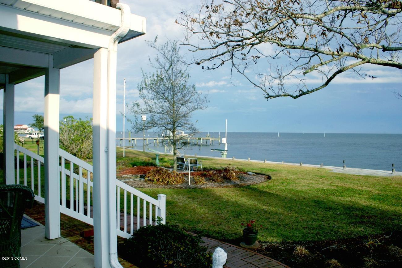 177 Community Road Davis, NC 28524 - Photo 1 of 154 Waterfront Home