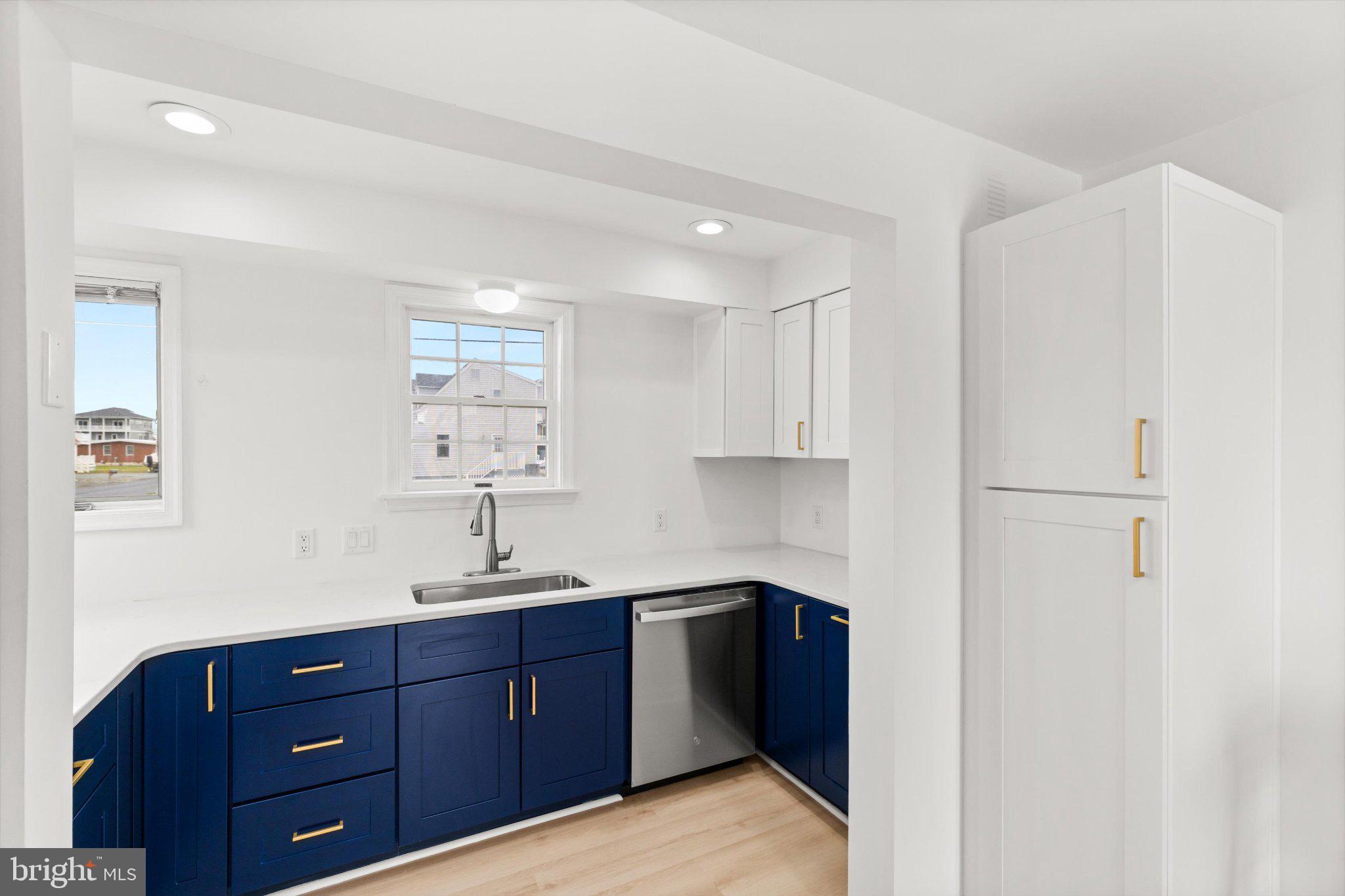 10429 Brighton Road Ocean City, MD 21842 - Photo 10 of 64 Modern kitchen with sleek design.