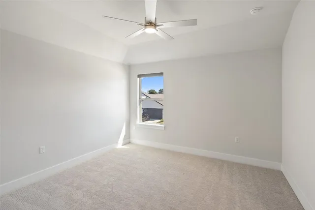 $3,500 | 9820 Grapevine Leaf Drive, Manor, TX 78653