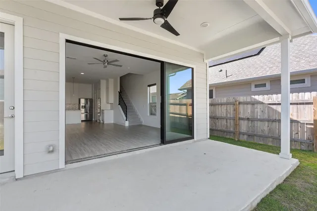 $3,500 | 9820 Grapevine Leaf Drive, Manor, TX 78653