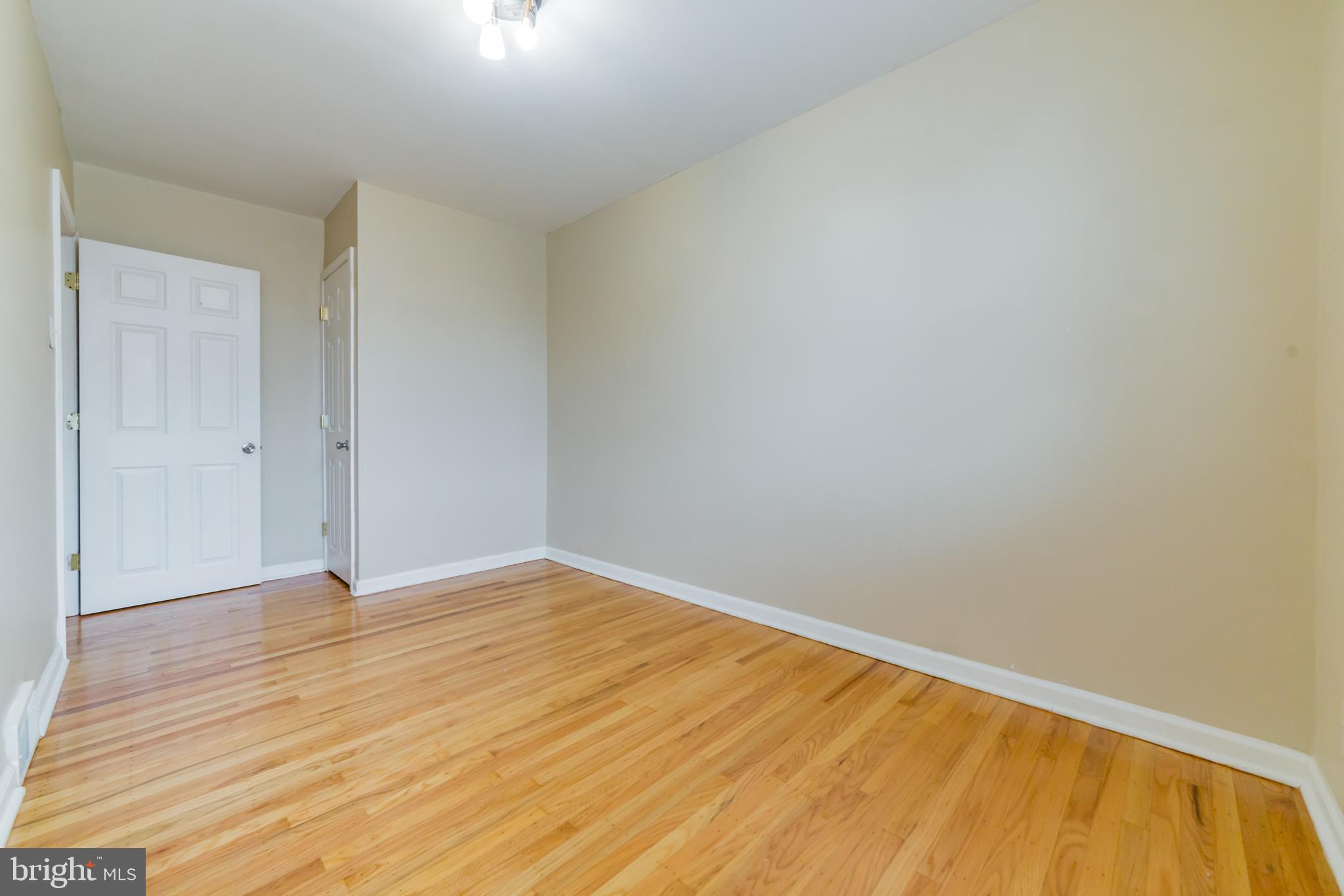 8021 Temple Road Philadelphia, PA 19150 - Photo 22 of 28 Gallery Image 22