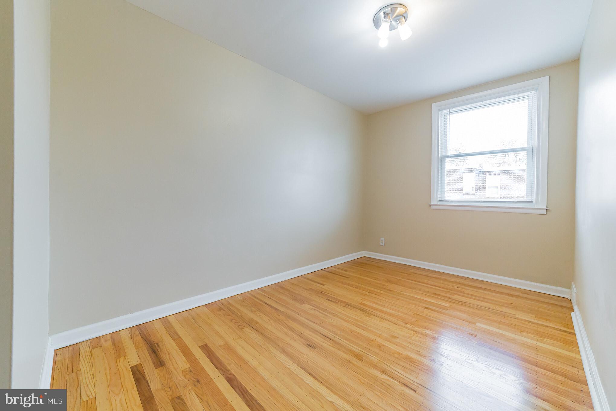 8021 Temple Road Philadelphia, PA 19150 - Photo 23 of 28 Gallery Image 23