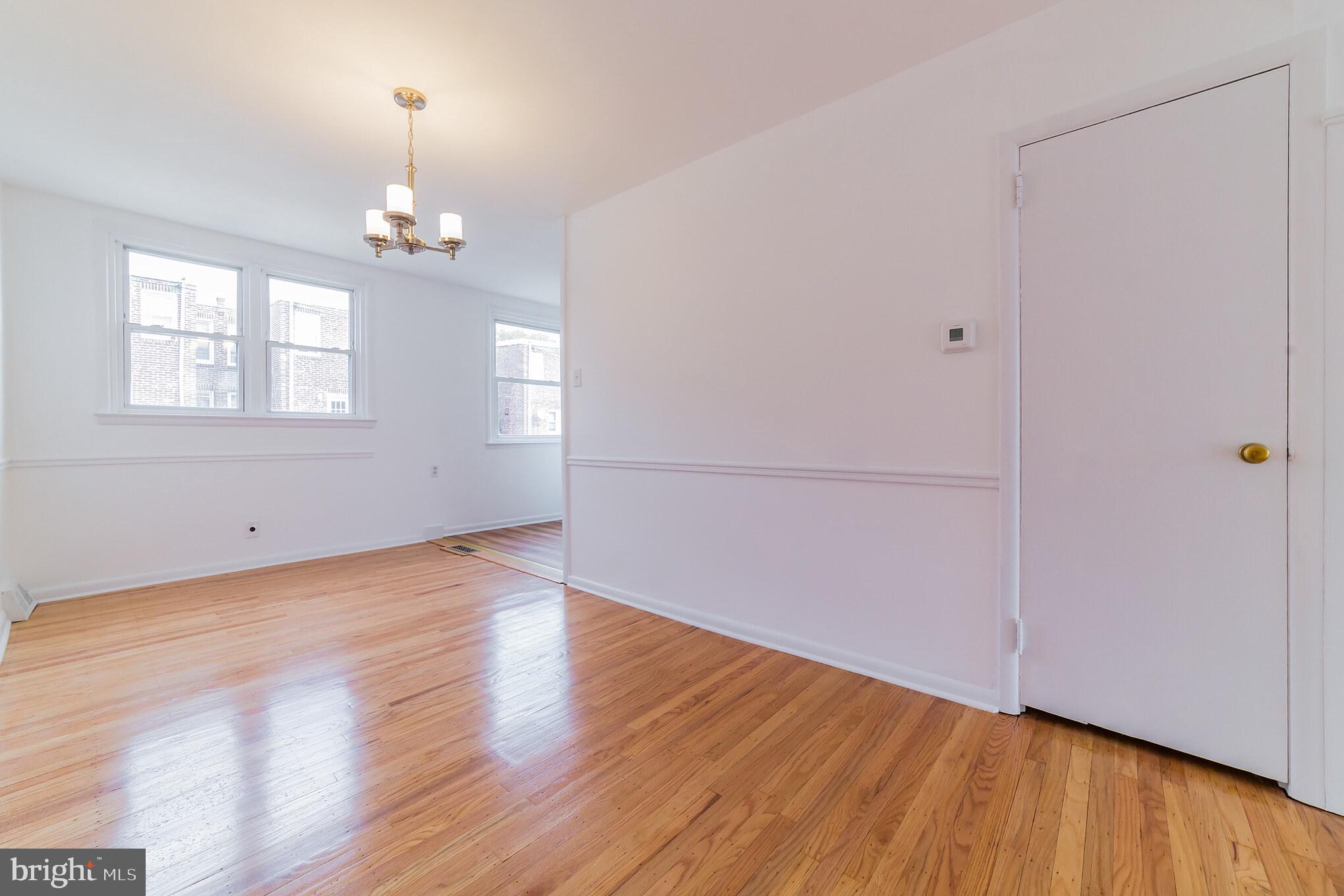 8021 Temple Road Philadelphia, PA 19150 - Photo 7 of 28 Gallery Image 7