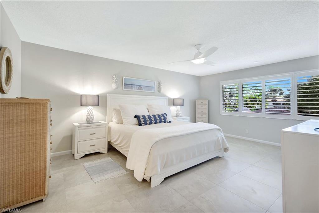 232 Memory Lane, Unit 2582 Naples, FL 34112 - Photo 8 of 18 Huge Room