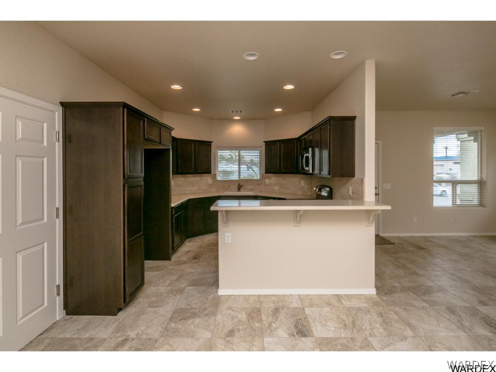 2015 Ramar Road Bullhead City, AZ 86442 - Photo 11 of 29 Kitchen