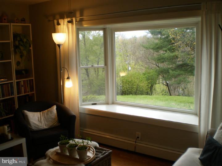 923 Camp Road Telford, PA 18969 - Photo 3 of 21 Living Room