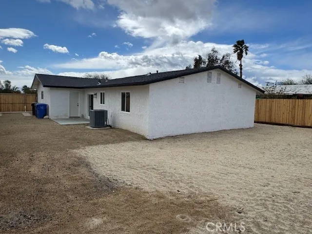 a view of a house with a garage