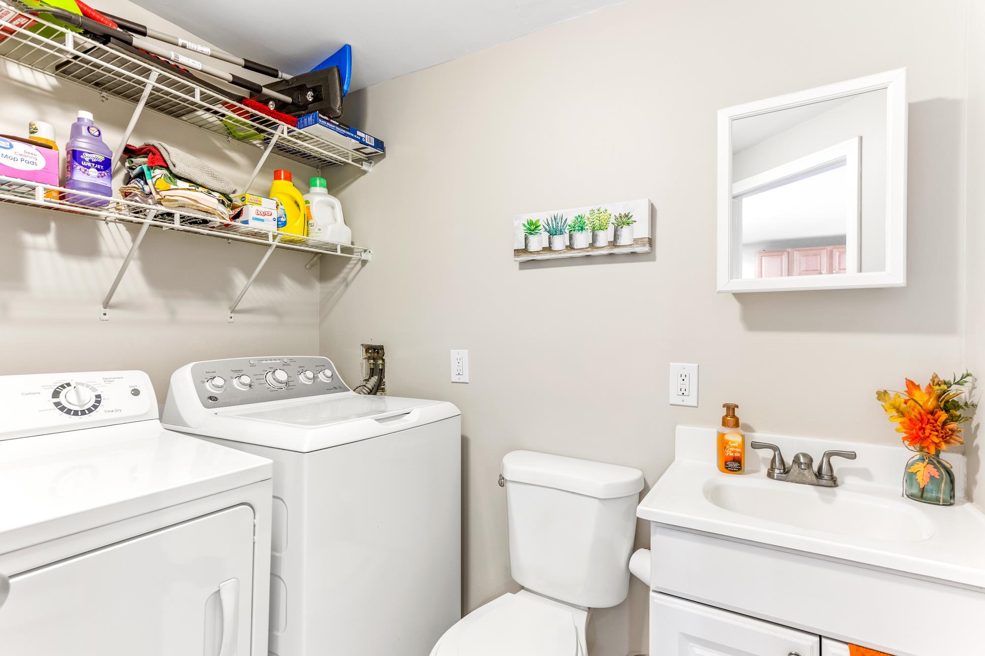 182 Plaistow Road, Unit 8 Plaistow, NH 03865 - Photo 14 of 27