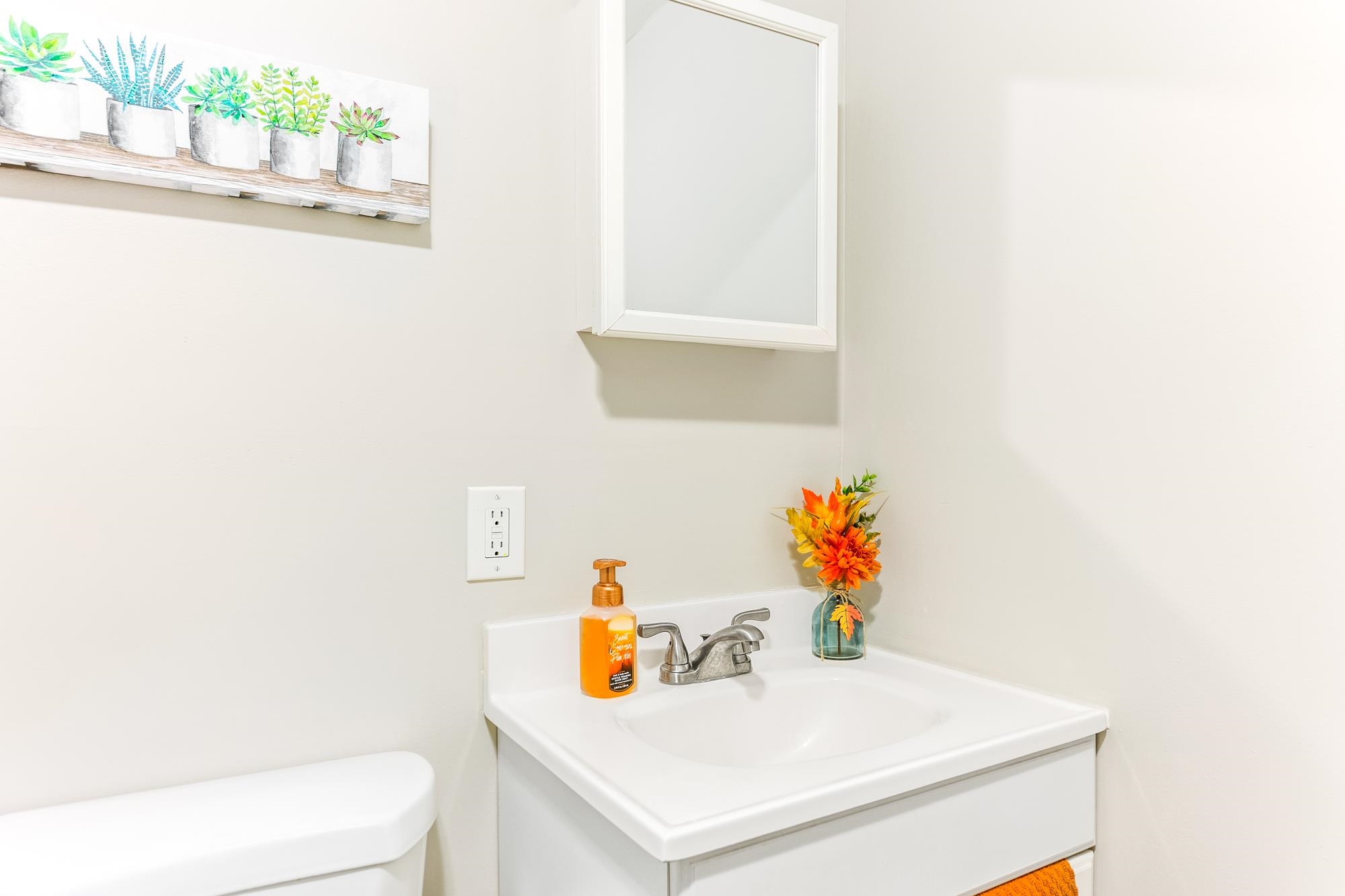 182 Plaistow Road, Unit 8 Plaistow, NH 03865 - Photo 15 of 27