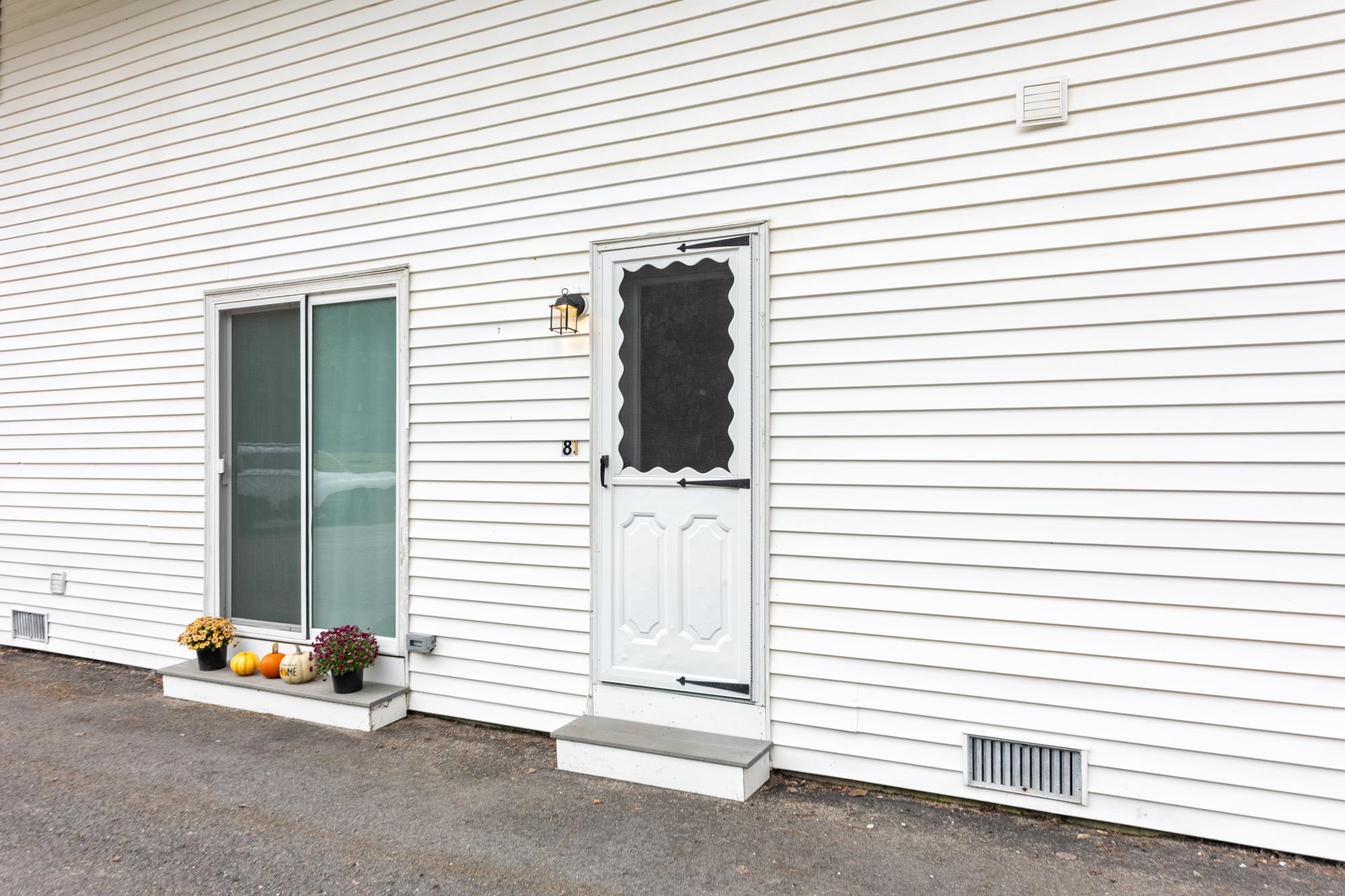 182 Plaistow Road, Unit 8 Plaistow, NH 03865 - Photo 26 of 27