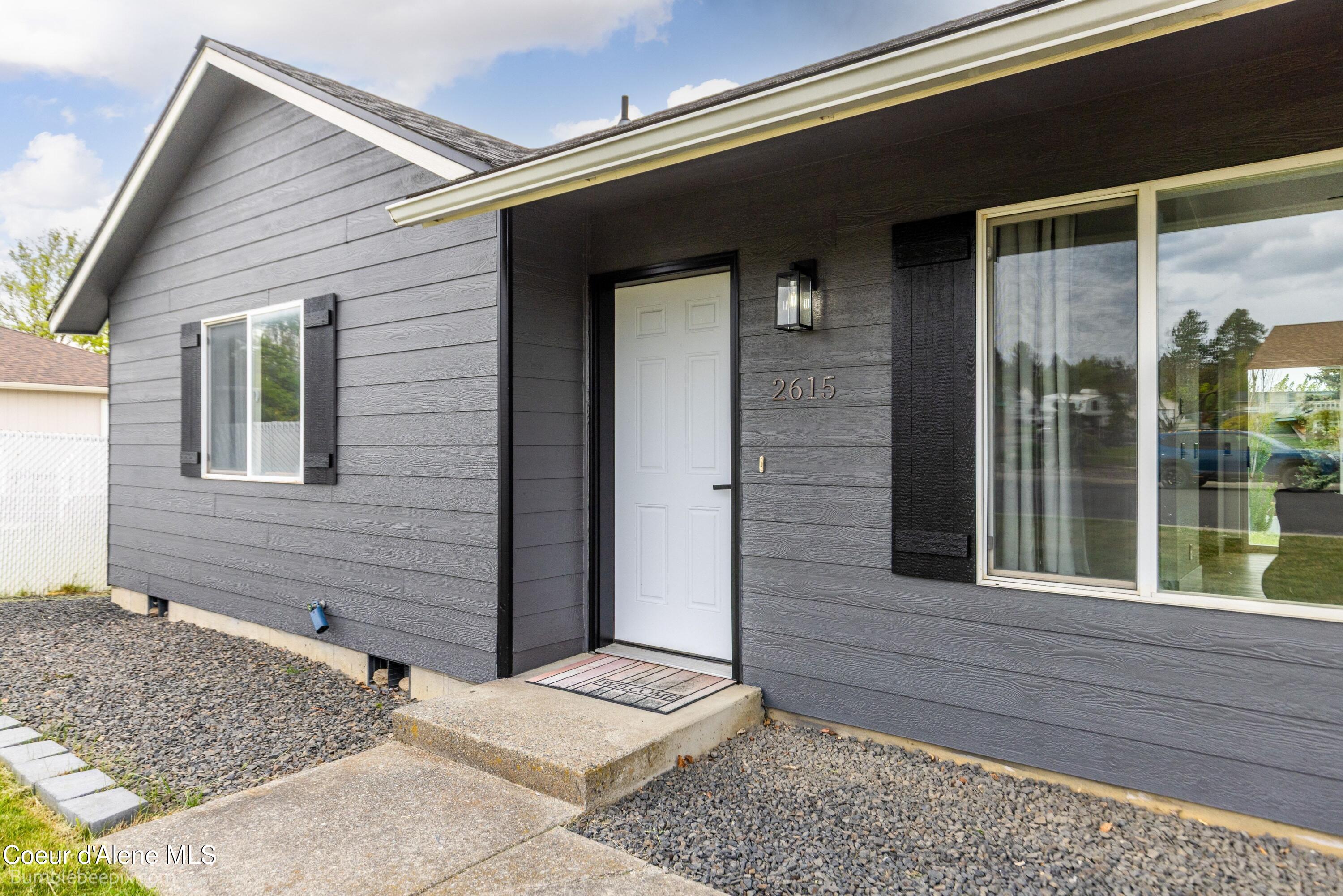 2615 North Rawhide Ridge Road Post Falls, ID 83854 - Photo 2 of 38 2 Bedrooms 1 Bath