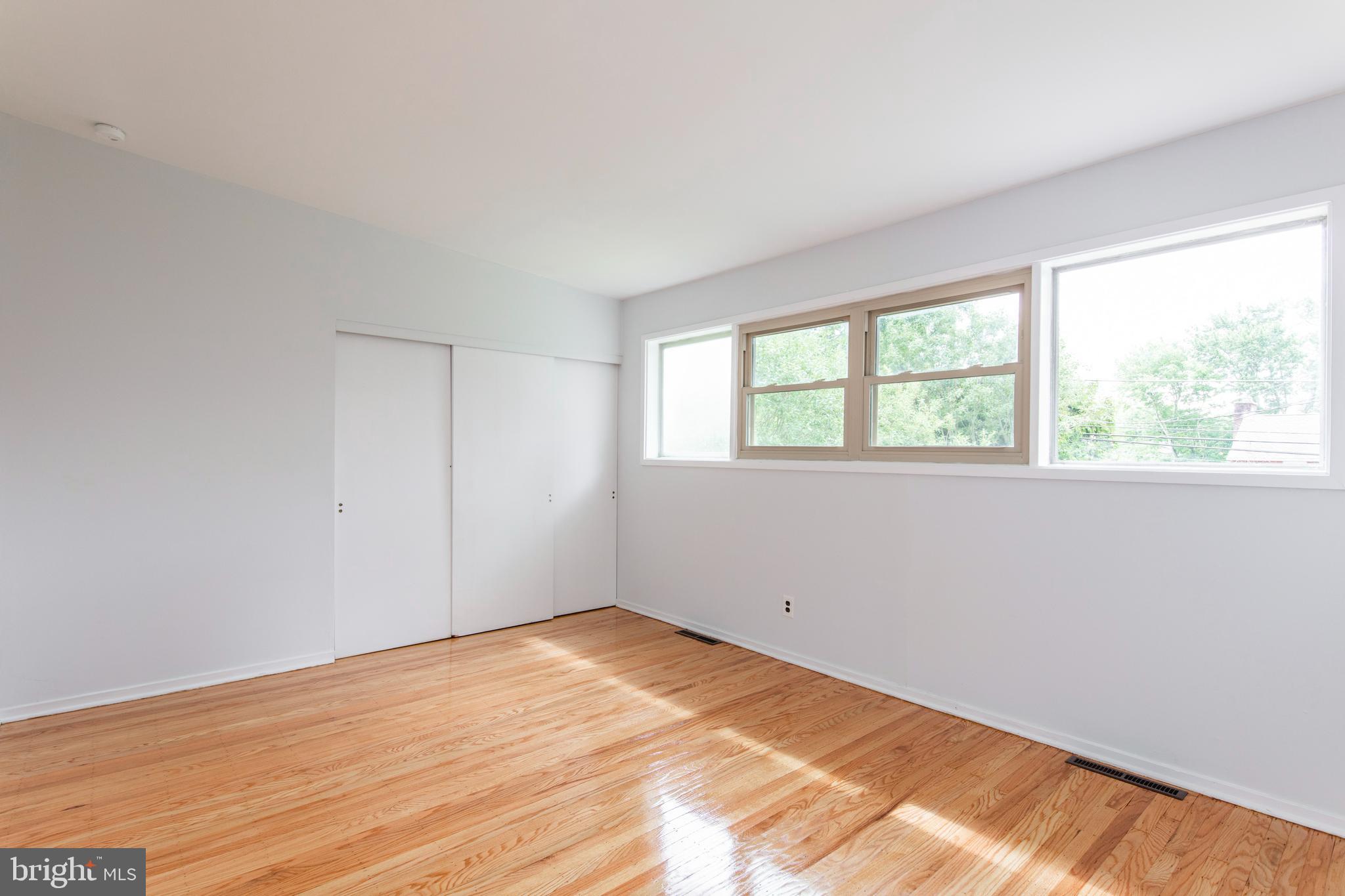 426 Haywood Road Ambler, PA 19002 - Photo 14 of 31 Main bedroom