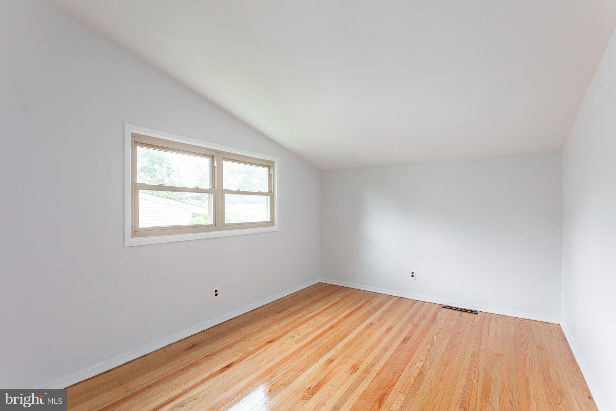 426 Haywood Road Ambler, PA 19002 - Photo 17 of 31 Bedroom 2