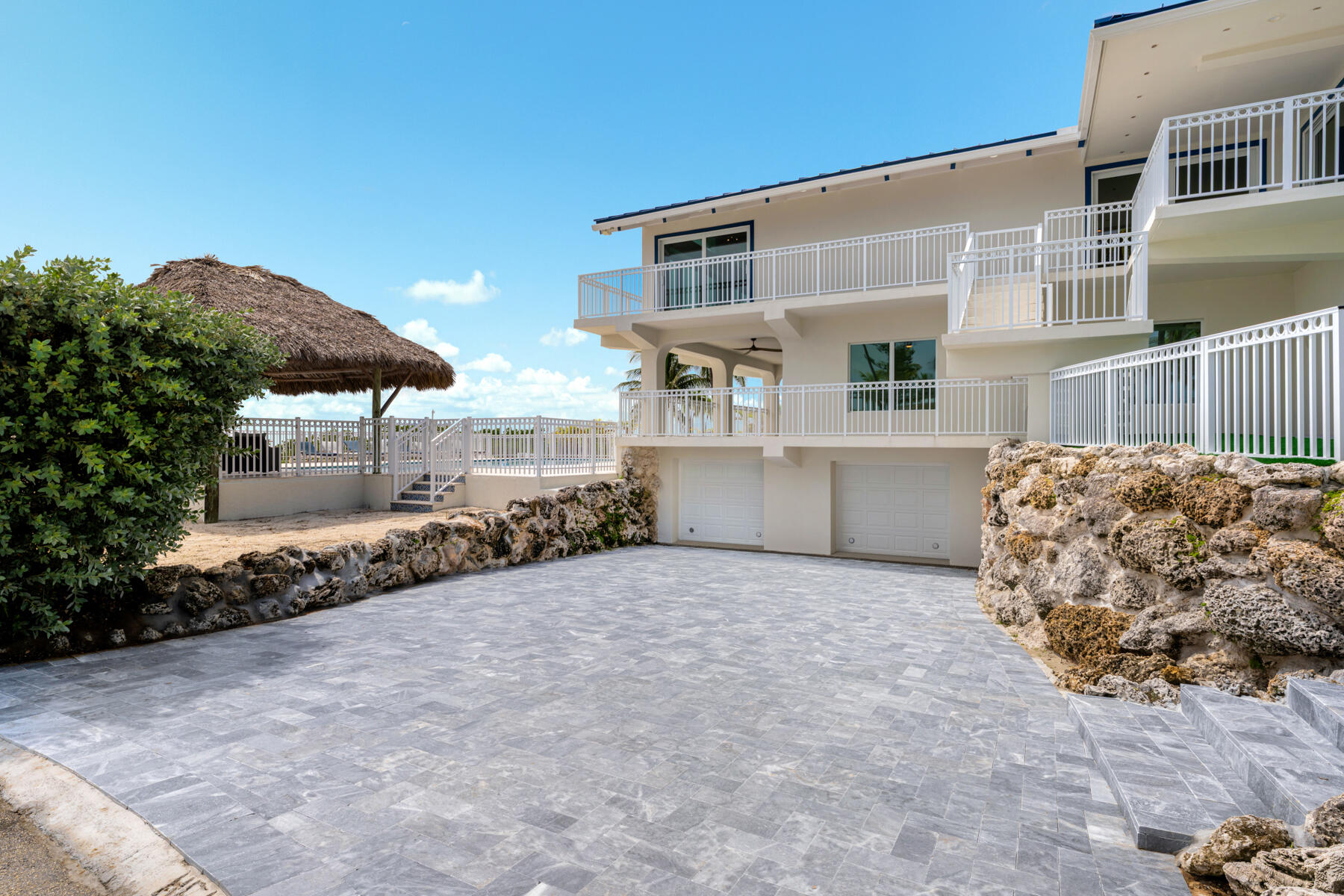 308 Sabal Street Duck Key, FL 33050 - Photo 55 of 87 Driveway