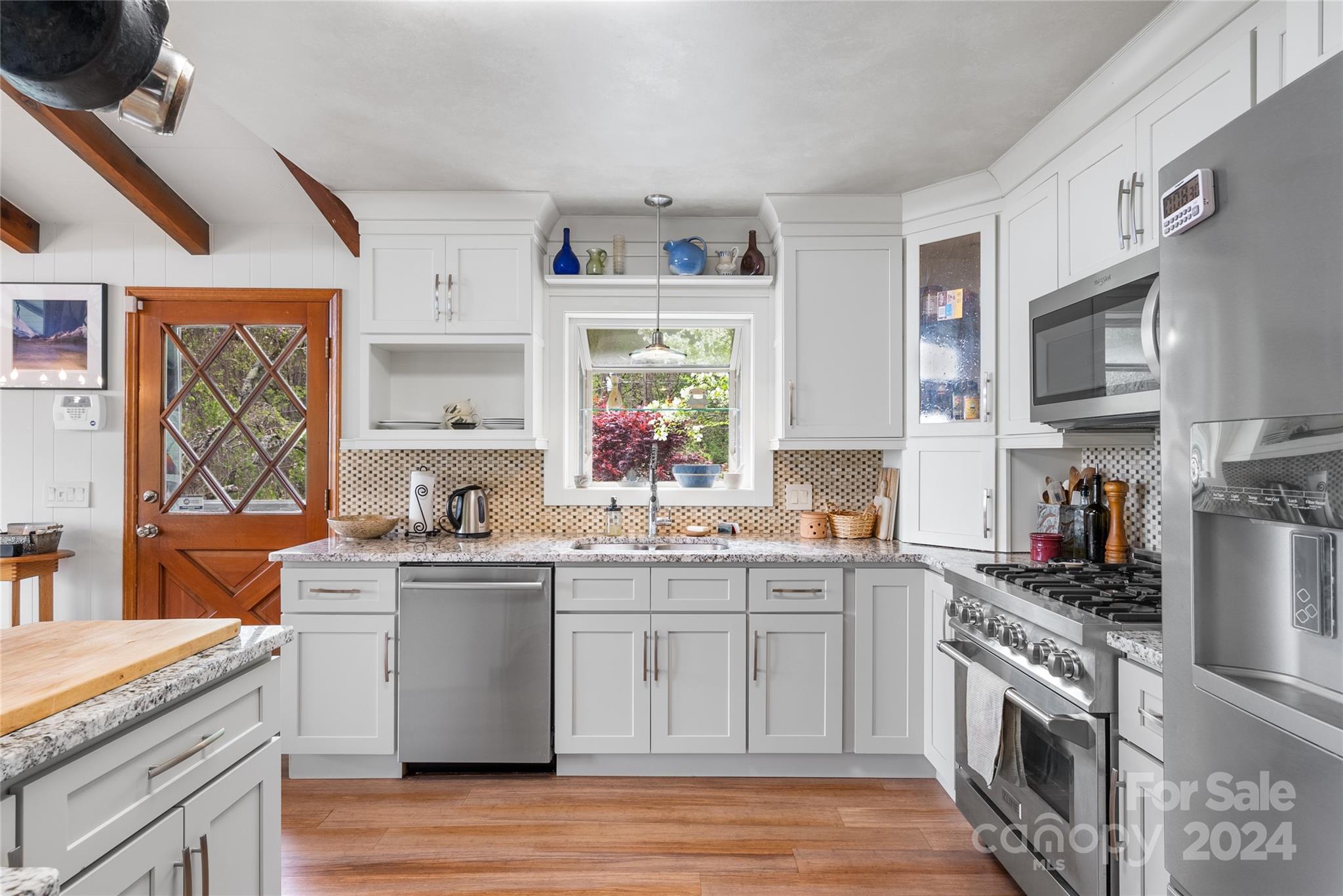 2130 Mauney Cove Road Waynesville, NC 28786 - Photo 8 of 41 Gallery Image 8