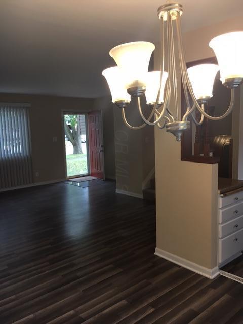 1806 Orlando Road Columbus, OH 43232 - Photo 4 of 10 Gallery Image 4