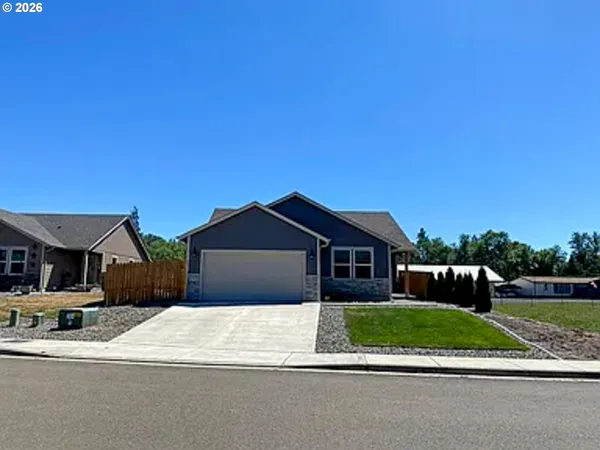 $375,000 | 165 Collins Road, Winston, OR 97496