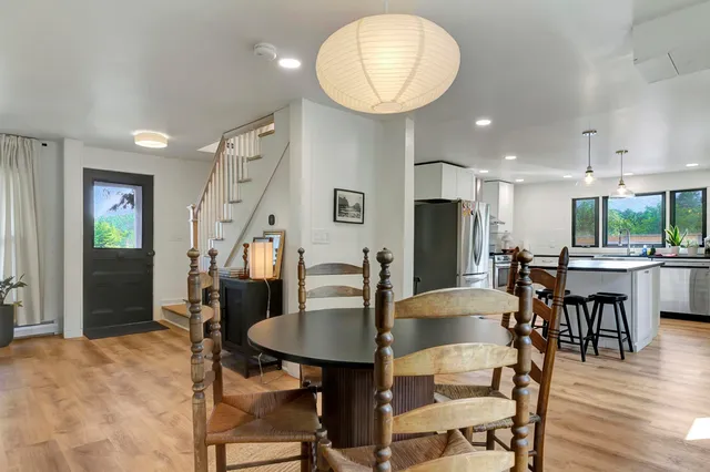 $639,000 | 95 Melendy Hill Road, Londonderry, VT 05155