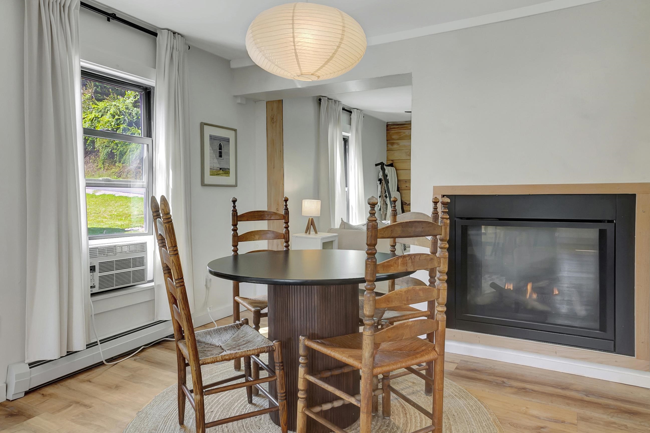 95 Melendy Hill Road Londonderry, VT 05155 - Photo 13 of 39