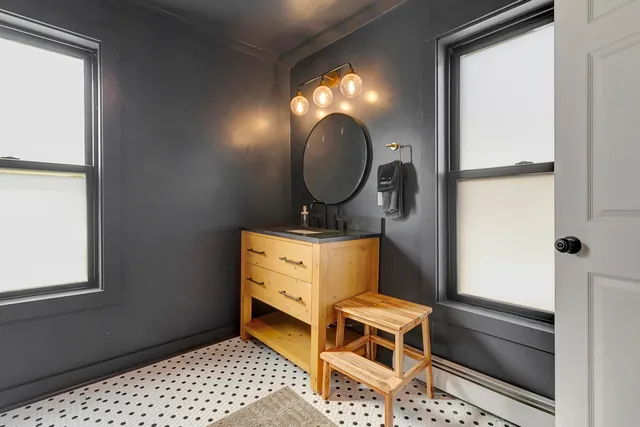 $639,000 | 95 Melendy Hill Road, Londonderry, VT 05155