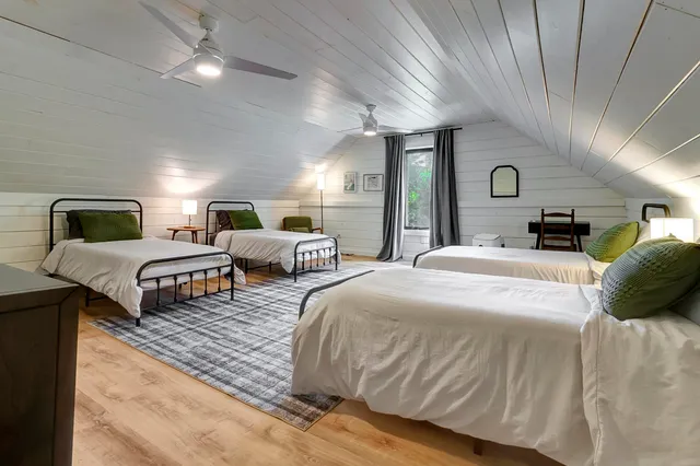 $639,000 | 95 Melendy Hill Road, Londonderry, VT 05155