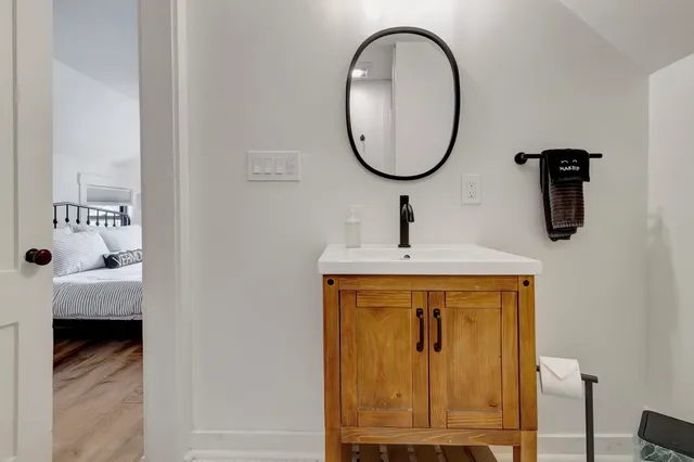 $639,000 | 95 Melendy Hill Road, Londonderry, VT 05155