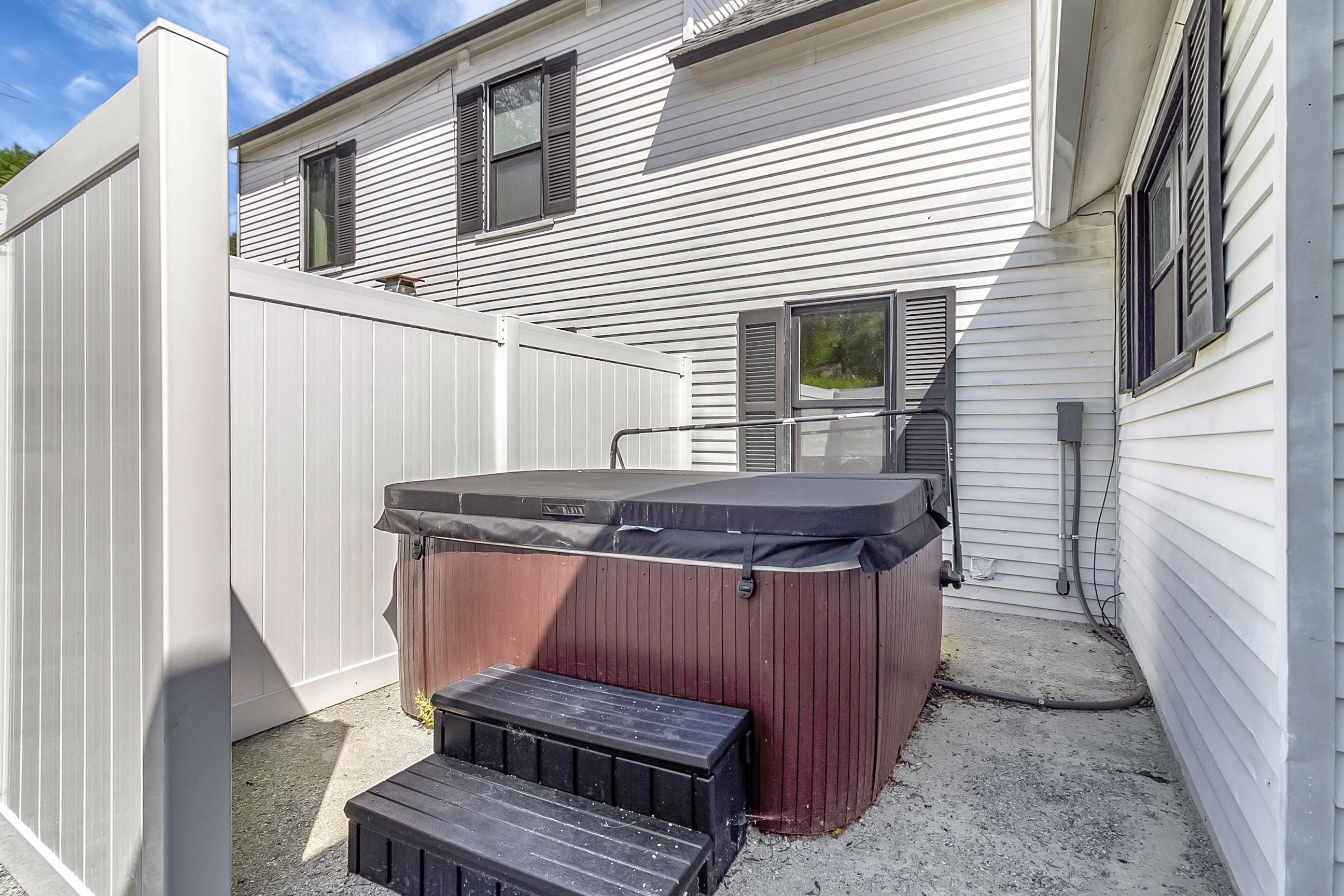 95 Melendy Hill Road Londonderry, VT 05155 - Photo 34 of 39