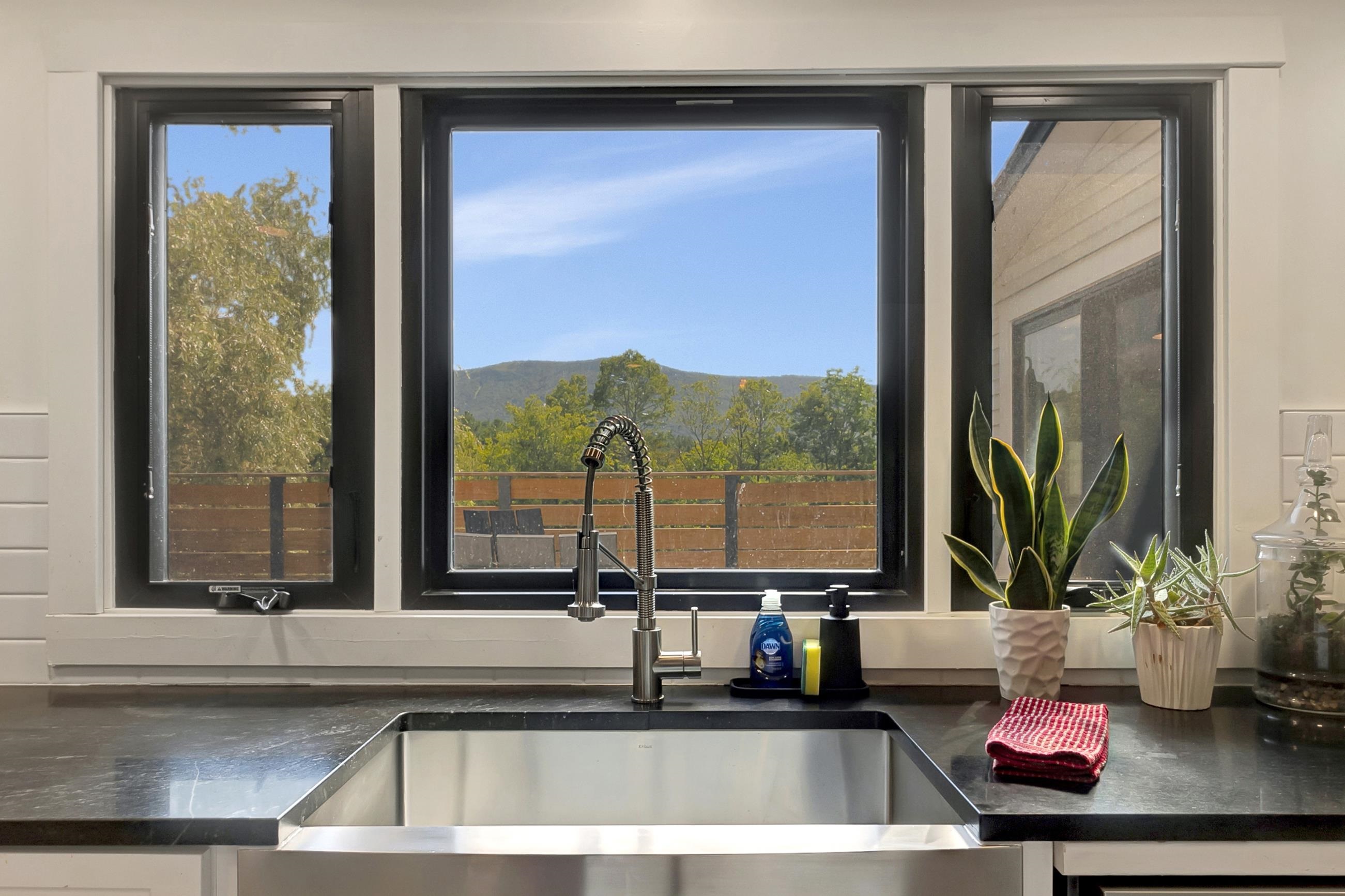 95 Melendy Hill Road Londonderry, VT 05155 - Photo 8 of 39