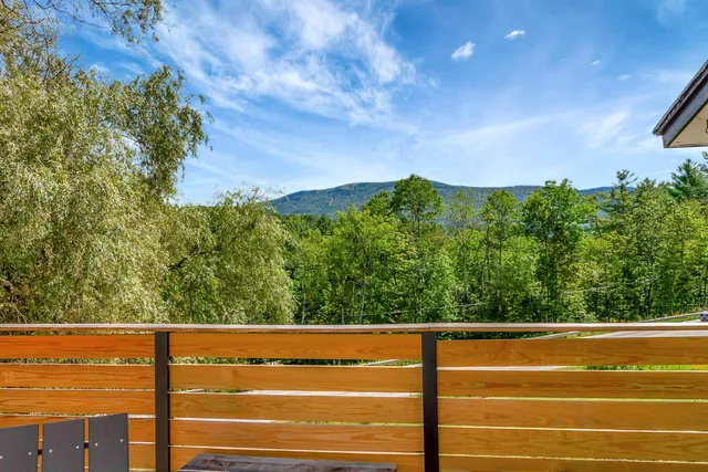 $639,000 | 95 Melendy Hill Road, Londonderry, VT 05155