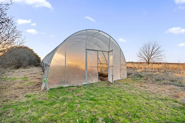 $625,000 | 420 County Road 2904, Dodd City, TX 75438