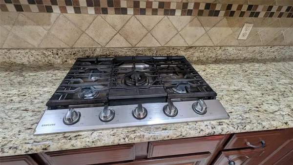 $3,000 | 1405 Newbury Lane, Plano, TX 75025