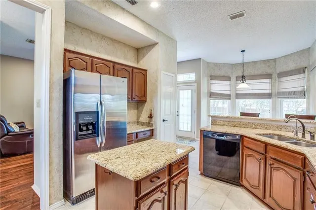 $3,000 | 1405 Newbury Lane, Plano, TX 75025