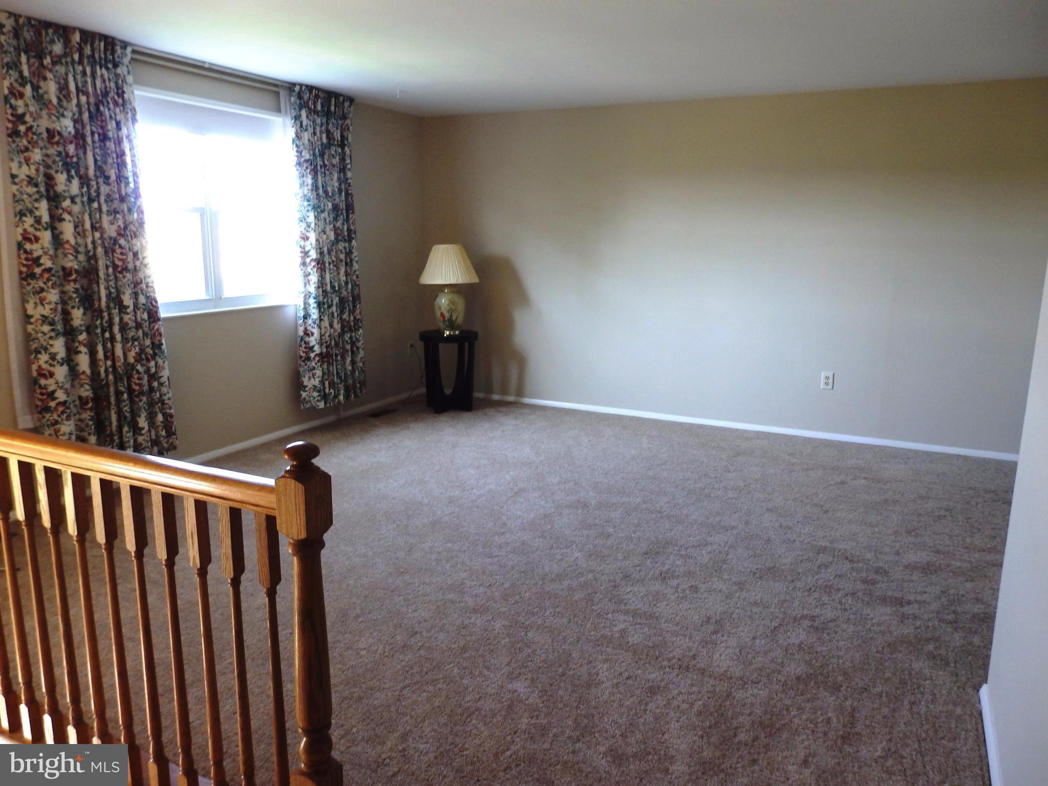 3 Crum Road Walkersville, MD 21793 - Photo 2 of 30 Living room has new carpeting