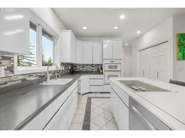 $1,150,000 | 38800 Southeast Rude Road, Sandy, OR 97055