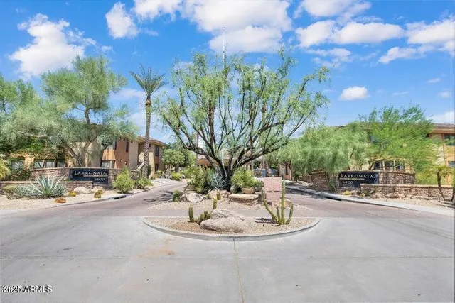 $1,700 | 6900 East Princess Drive, Unit 2123, Phoenix, AZ 85054