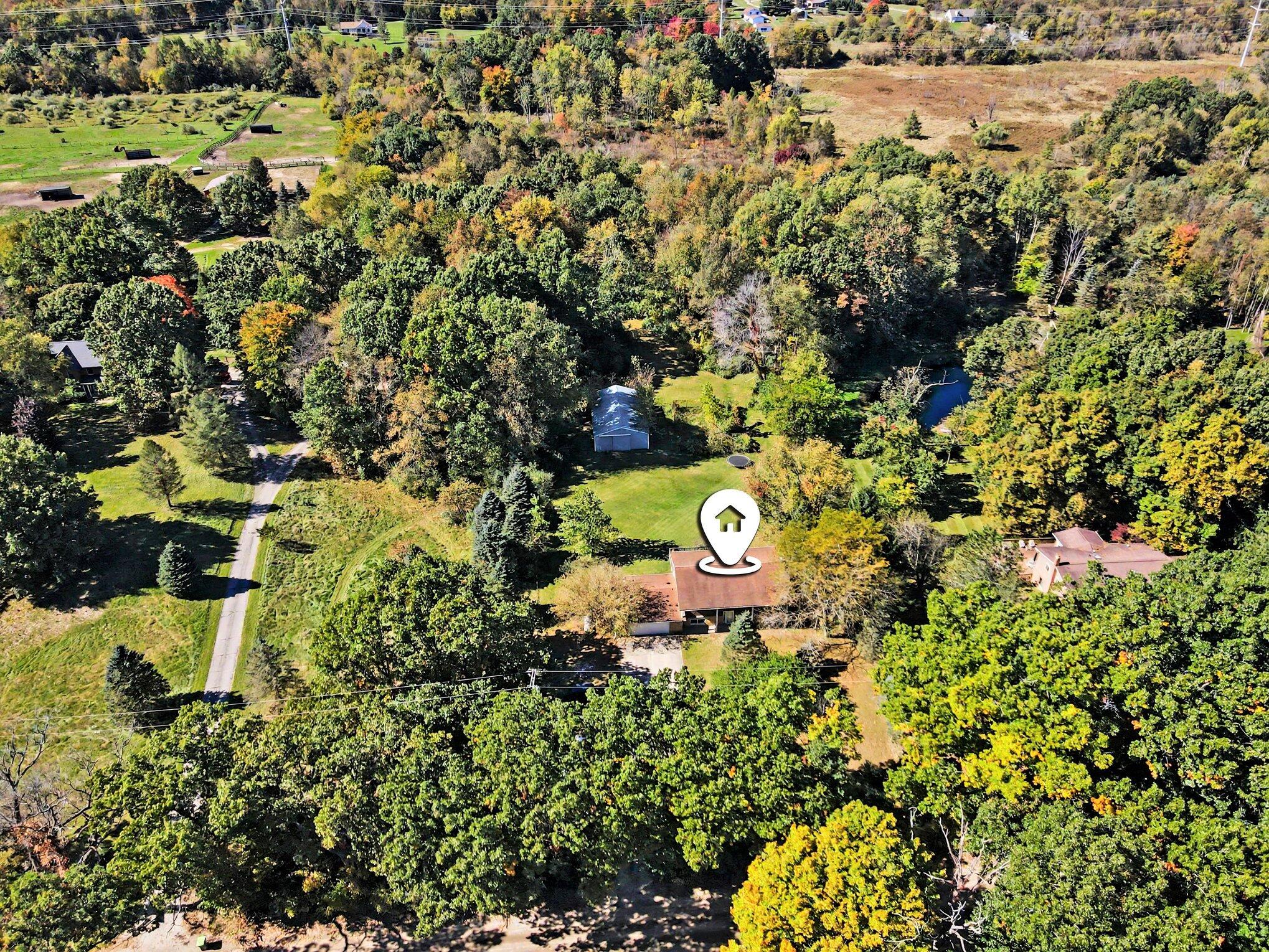 5490 Pingree Road Howell, MI 48843 - Photo 28 of 28 028_file_5019