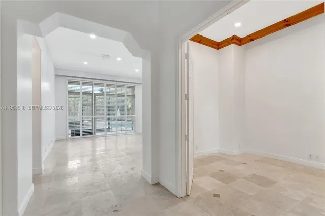 $899,000 | 8244 Lakeview Drive, West Palm Beach, FL 33412