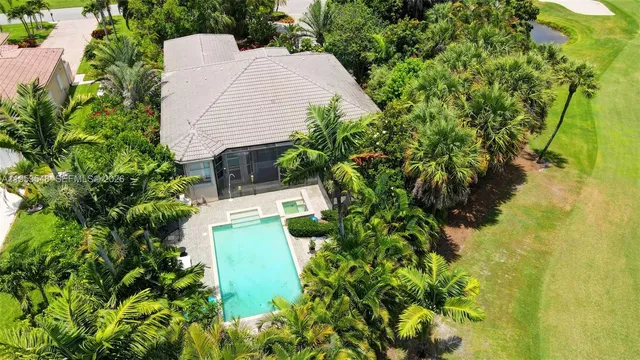 $899,000 | 8244 Lakeview Drive, West Palm Beach, FL 33412