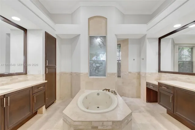 $899,000 | 8244 Lakeview Drive, West Palm Beach, FL 33412