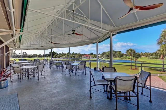 $899,000 | 8244 Lakeview Drive, West Palm Beach, FL 33412